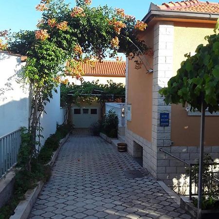 Apartment Dijana Orebic Luaran gambar